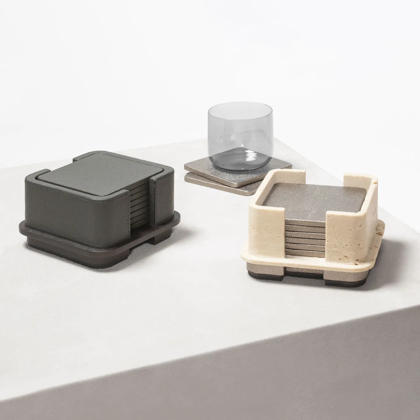 Lloyd Leather & Wood Coaster Holder with 8 Coasters