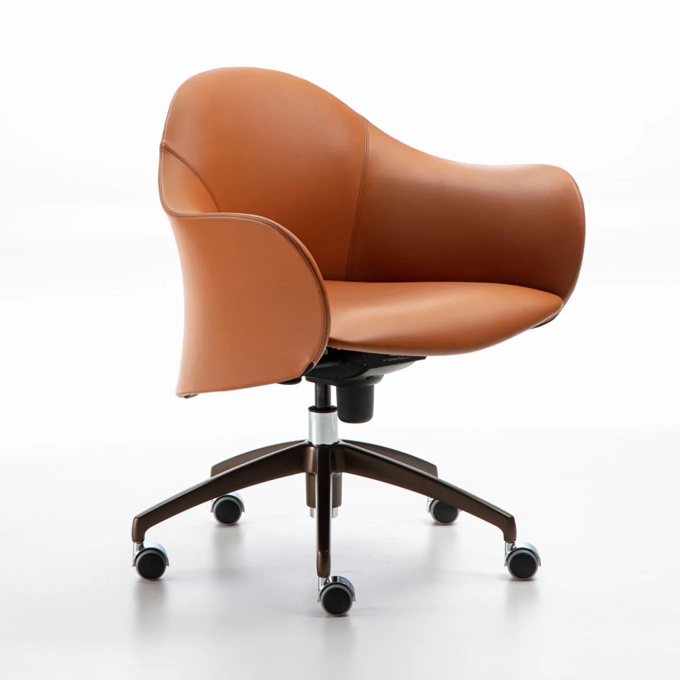 Lopod Swivel Chair