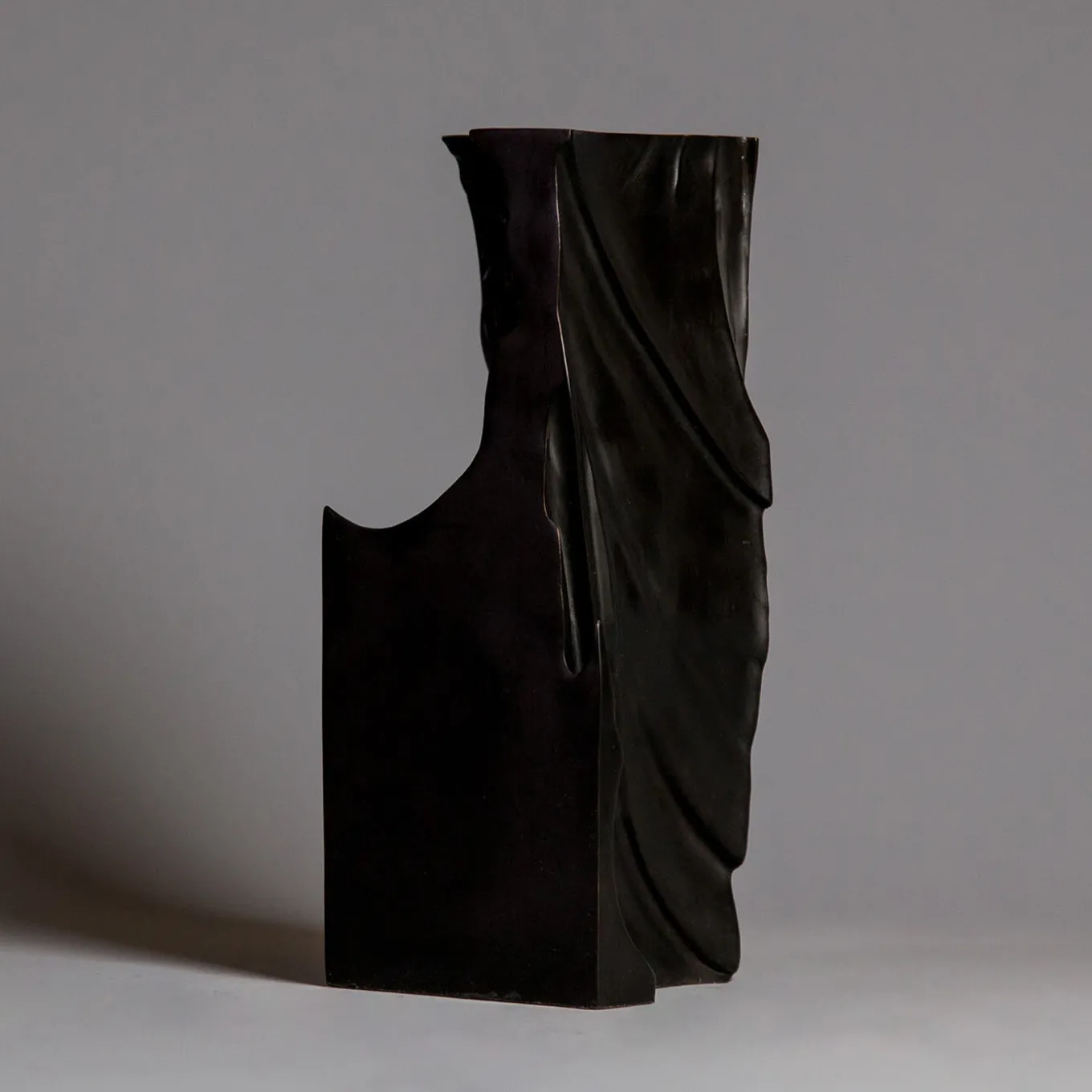 Loves who don’t know how to get by in this world (HE) Sculpture #9