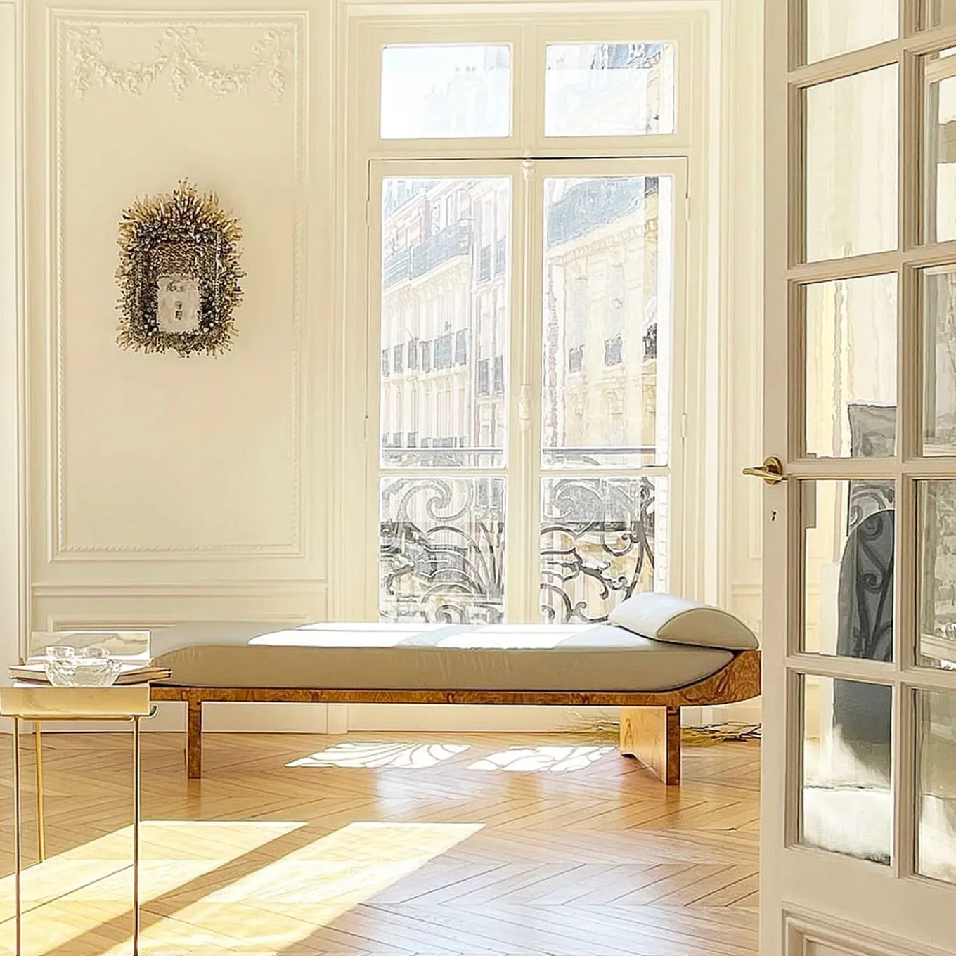 Lunabed Dormeuse by Brigitte Legeandre