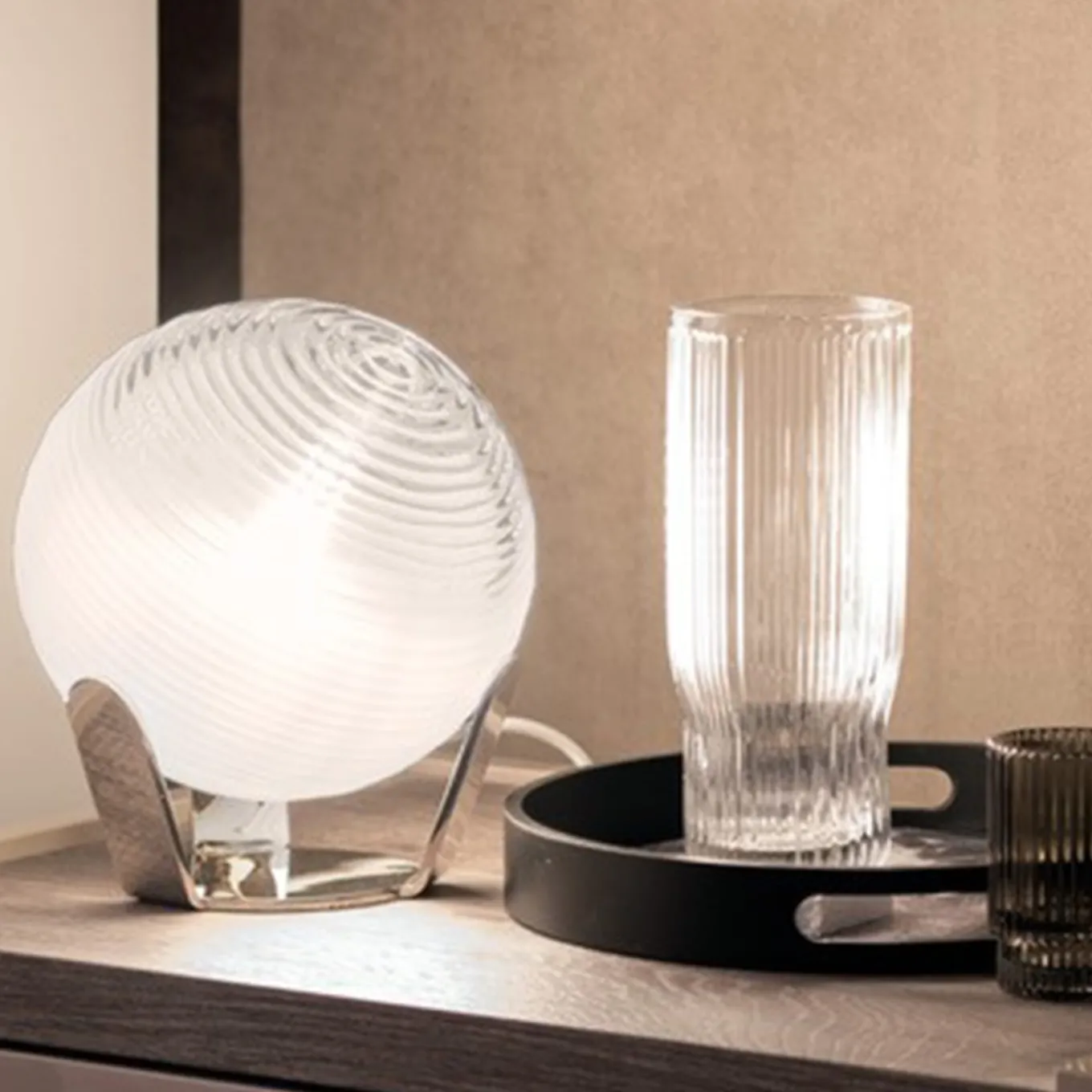 Maestro Small Table Lamp