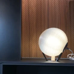 Maestro Small Table Lamp