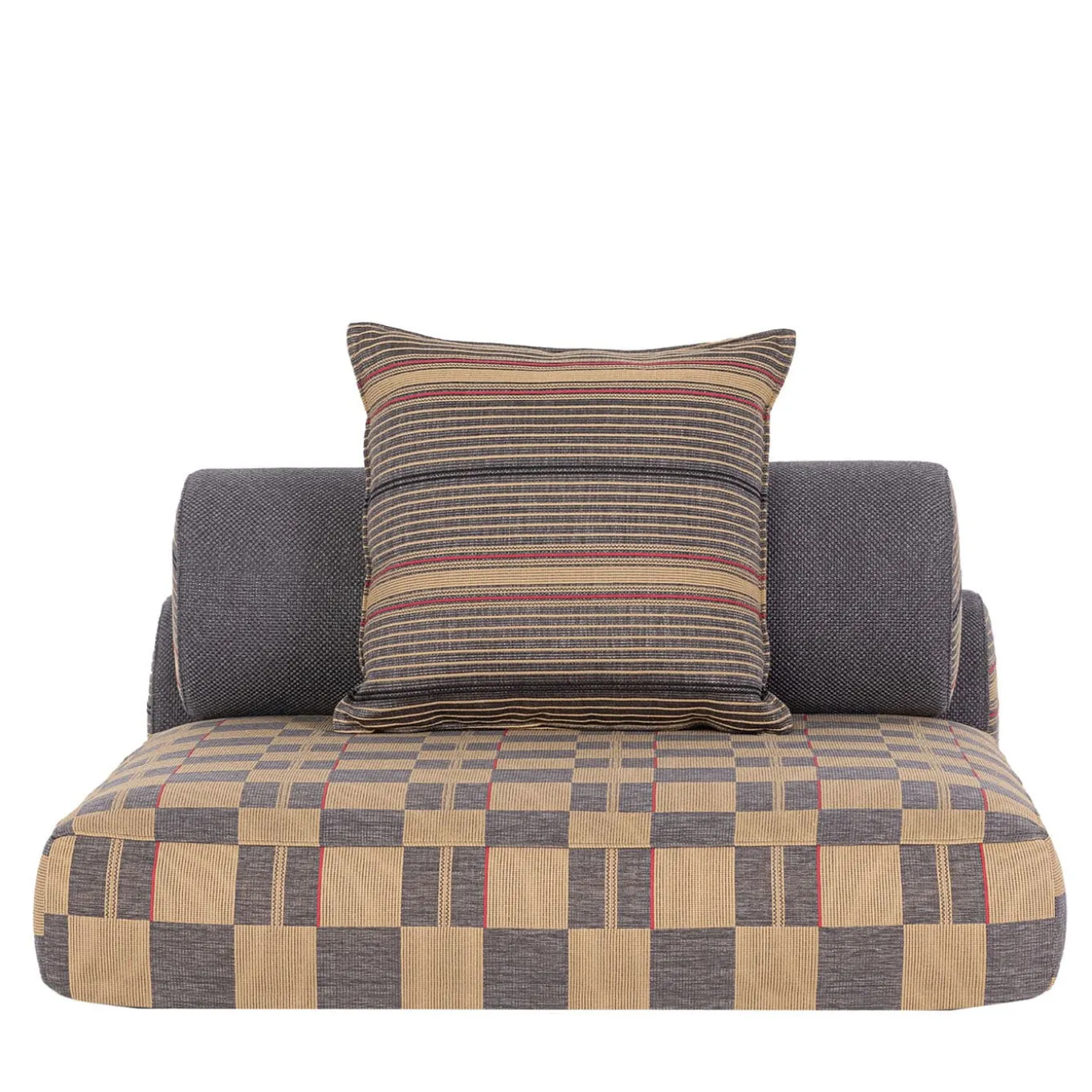 Majlis Central Floor Seating System