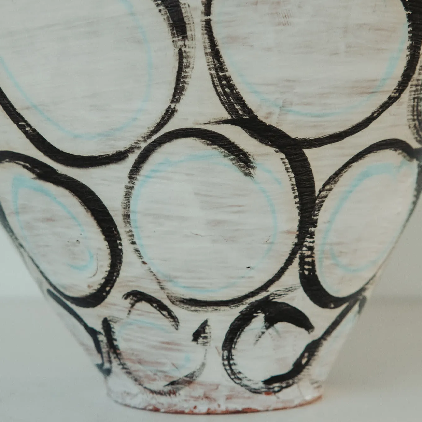 Manganese Vase & Copper Green Circles