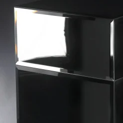 Mirrored Support Column