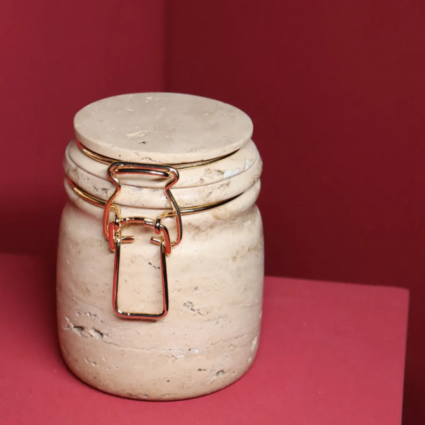 Miss Marble Travertino jar