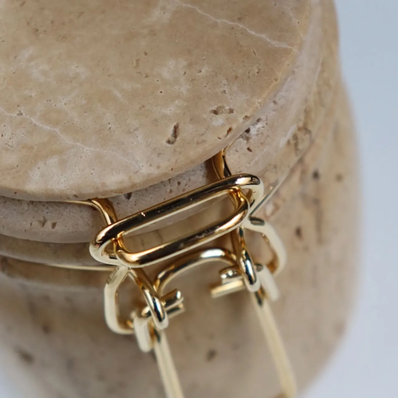 Miss Marble Travertino jar