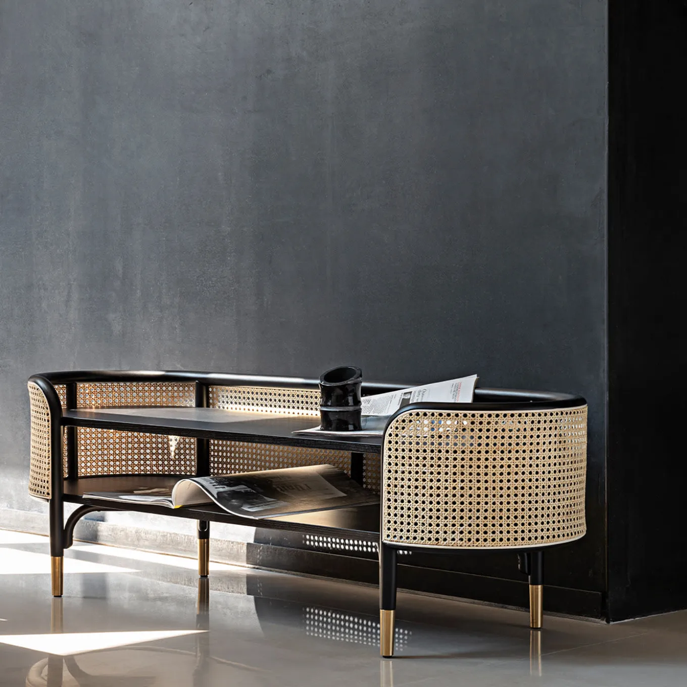 Mos Bench by GamFratesi