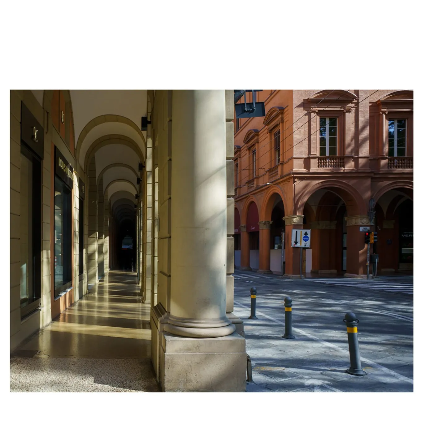 11MS_05930-1 Photograph