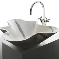 Nabhi Collection Bowl N.1 Washbasin in Calacatta Carrara