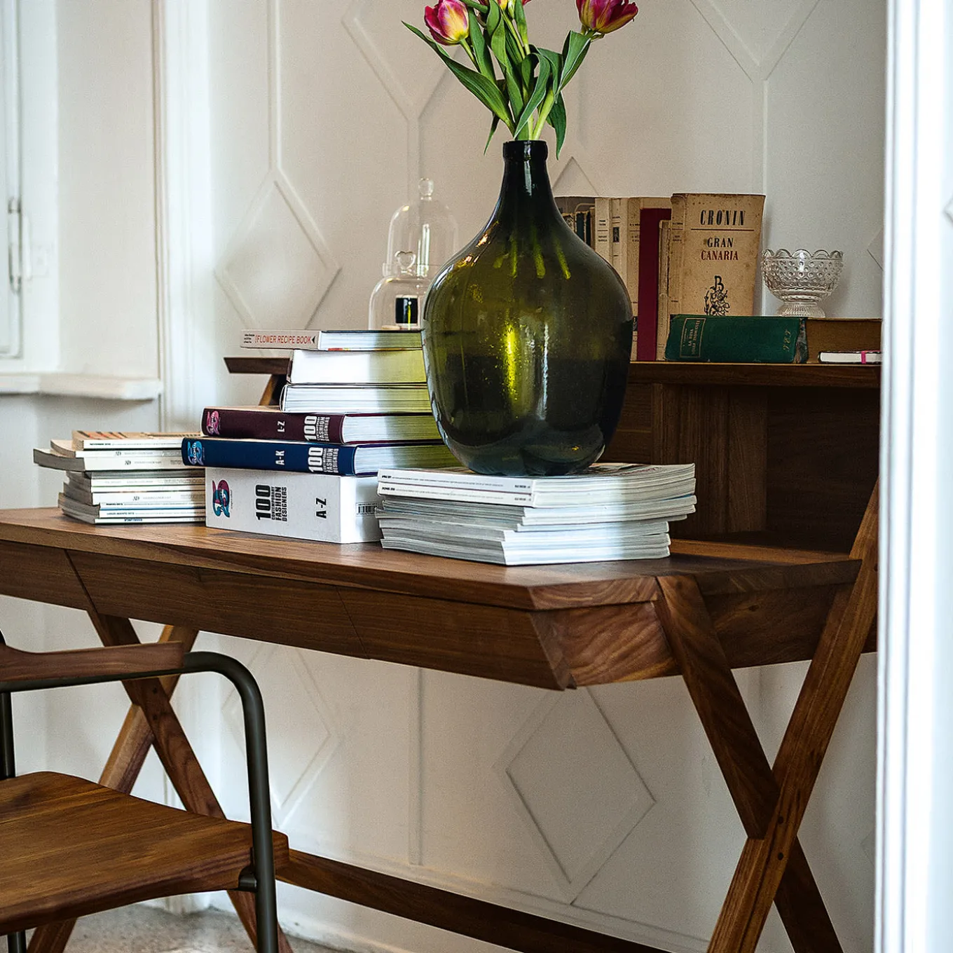 Navarra 4.07.1 Walnut Writing Desk by C.R. & S. Riva 1920
