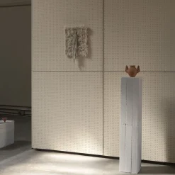 Noloom Surgis 015 White, Blue, Straw Linen Tapestry