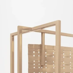 Obsidium Aurum Free-Standing Screen