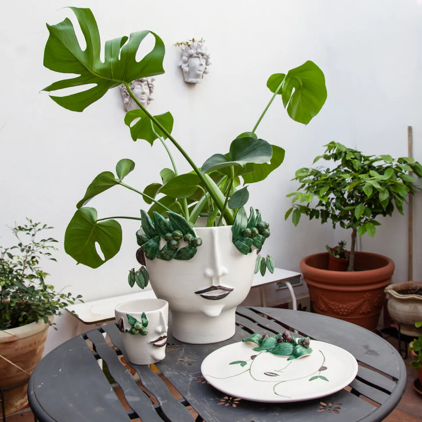 Oliva Oil Seller Head Vase