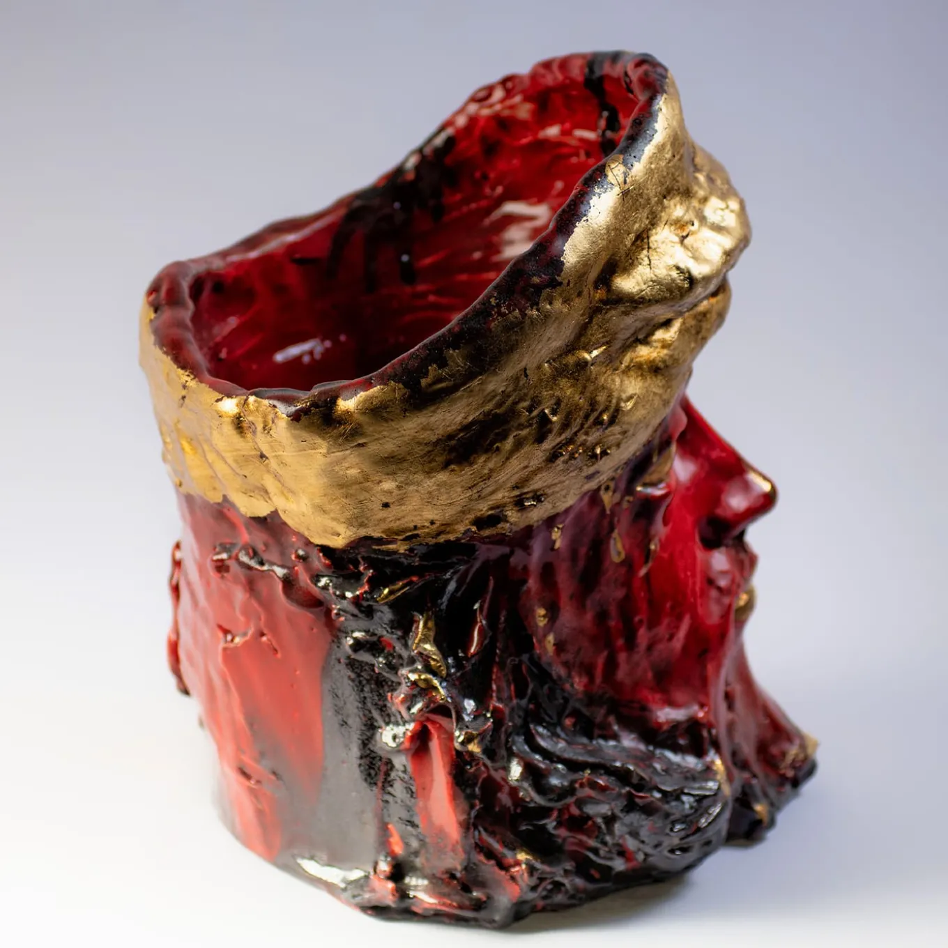 Orlando Innamorato Anthropomoprhic Vase