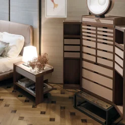 Oro Cabinet With Mirror