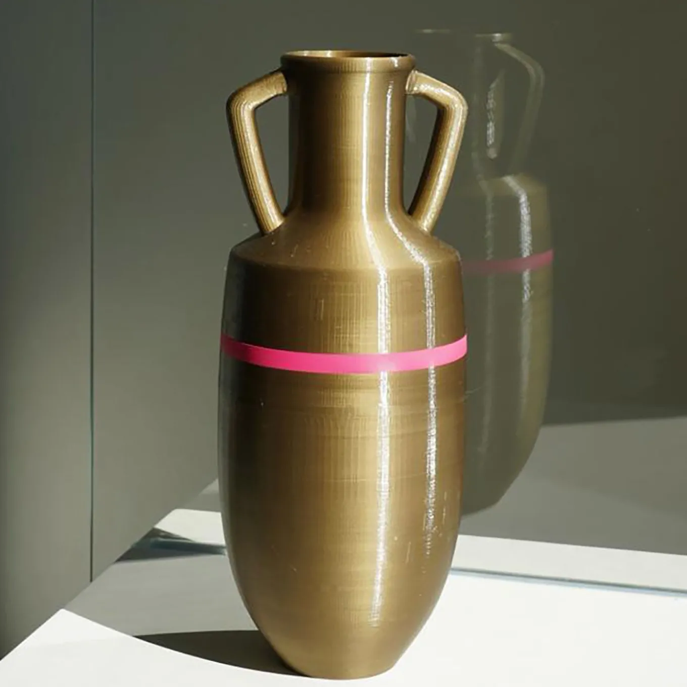 Ottaviano XL Bronze And Fucsia Amphora