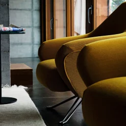 P32 Yellow Swivel Armchair by Osvaldo Borsani