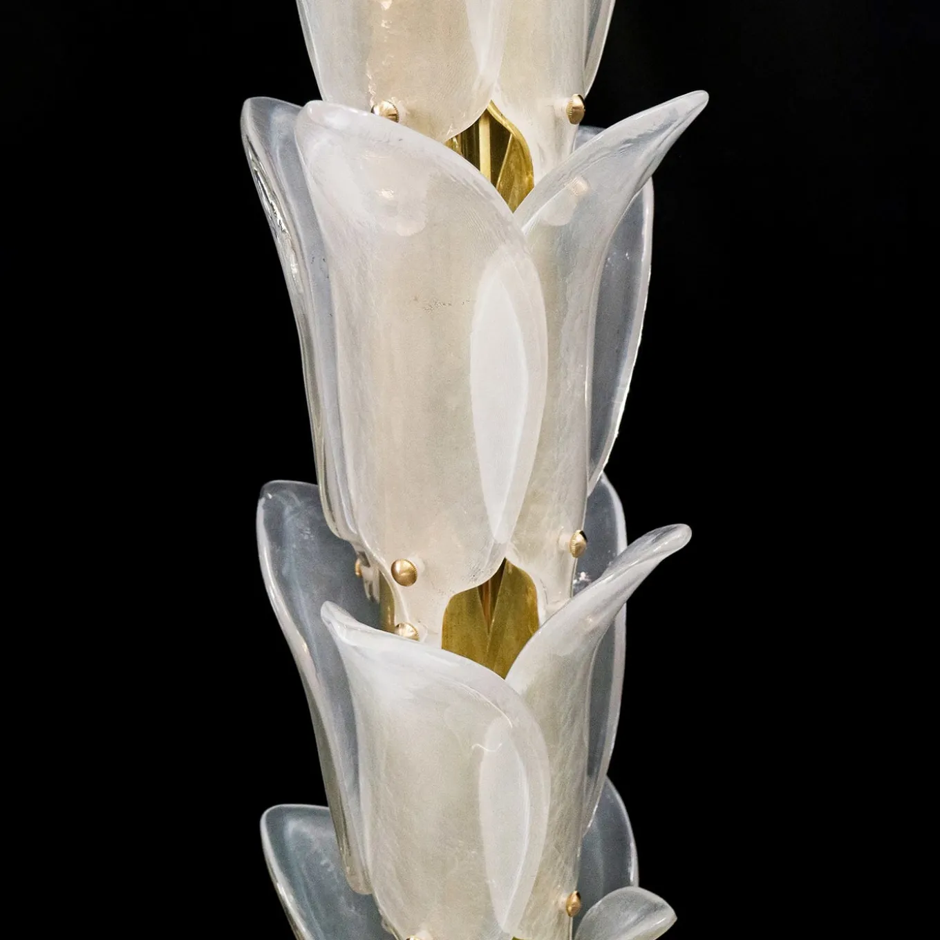 Palma White Floor Lamp