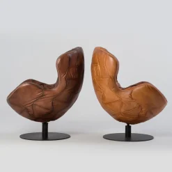 Pelè hand-patinated brown Crust leather swivel armchair