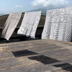 Pensieri 3 Gray Tapestry/Blanket by Luca de Bona