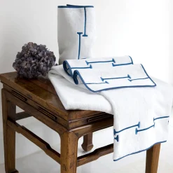 Piton White Bath Towel set