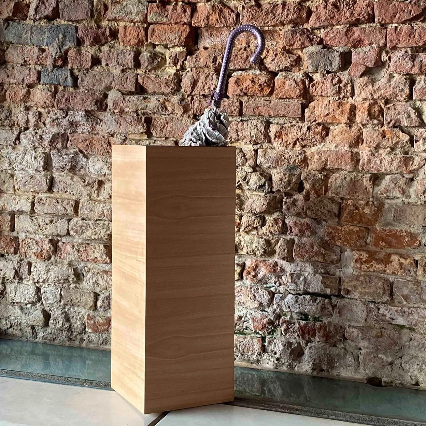 Plinto Umbrella Stand by Meccani Studio