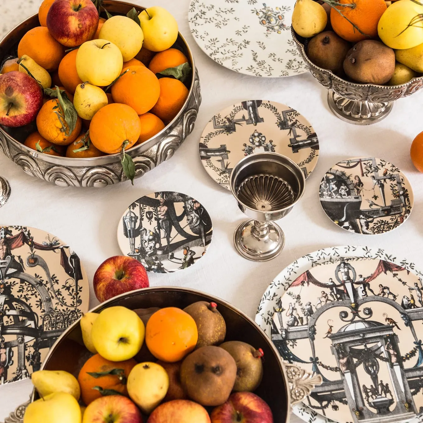 Pompei Set of 6 porcelain Dessert Plates with geometric design