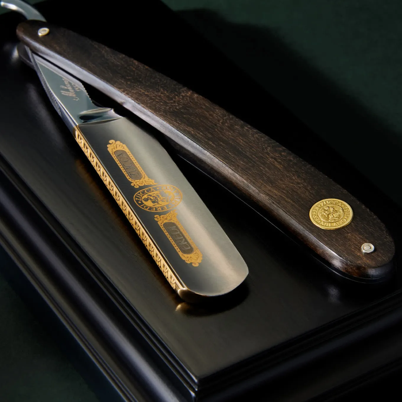 Prima Ebony Straight Razor