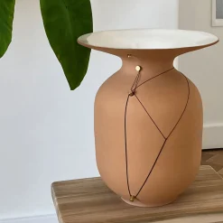 Provvisori Beige Vase
