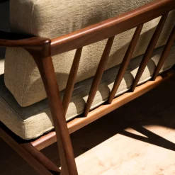 Quiete Walnut Lounge Chair #1