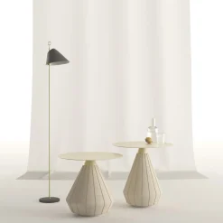 Rigo S Side Table by Apospersano