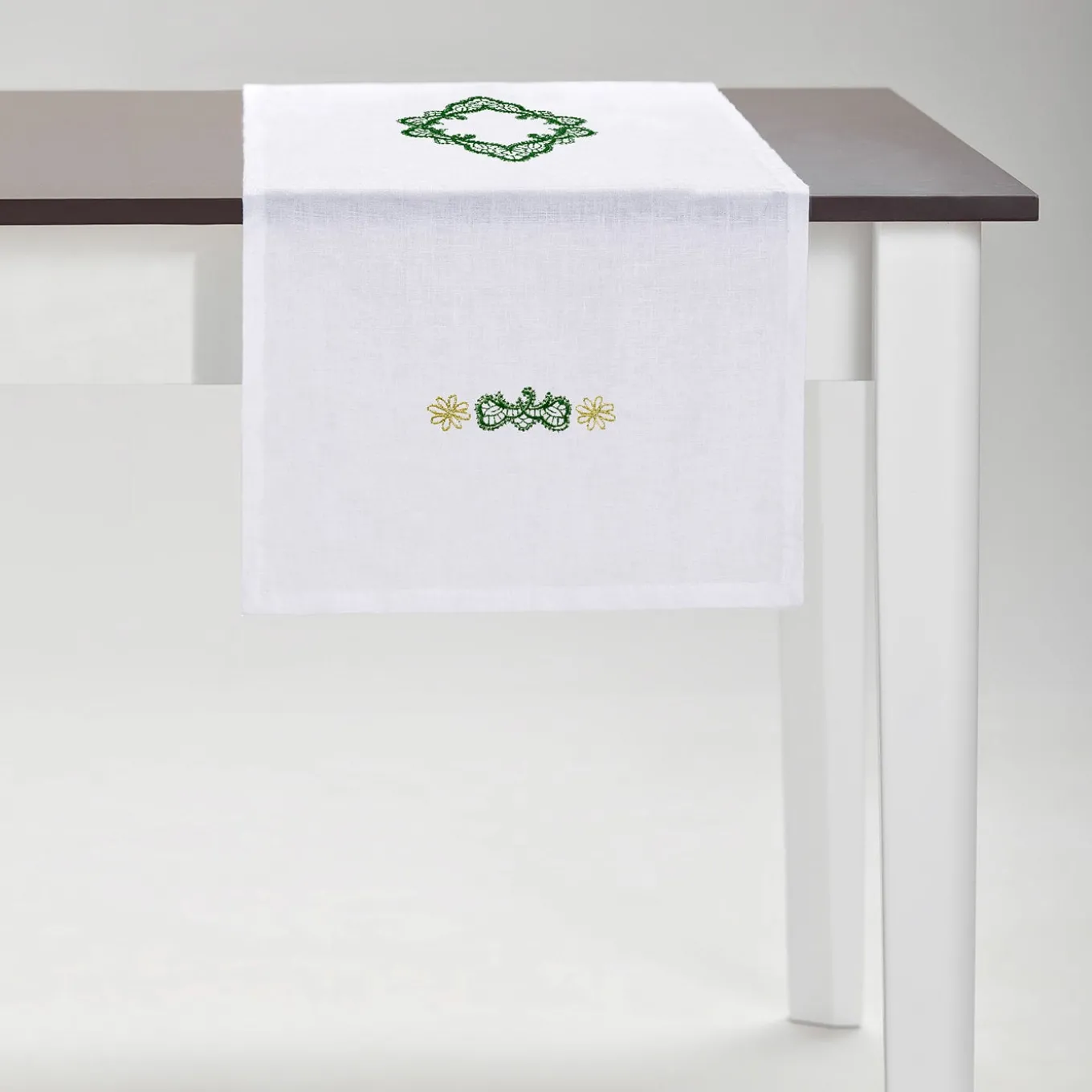 Rinascimento Green-Embroidered White Linen Table Runner