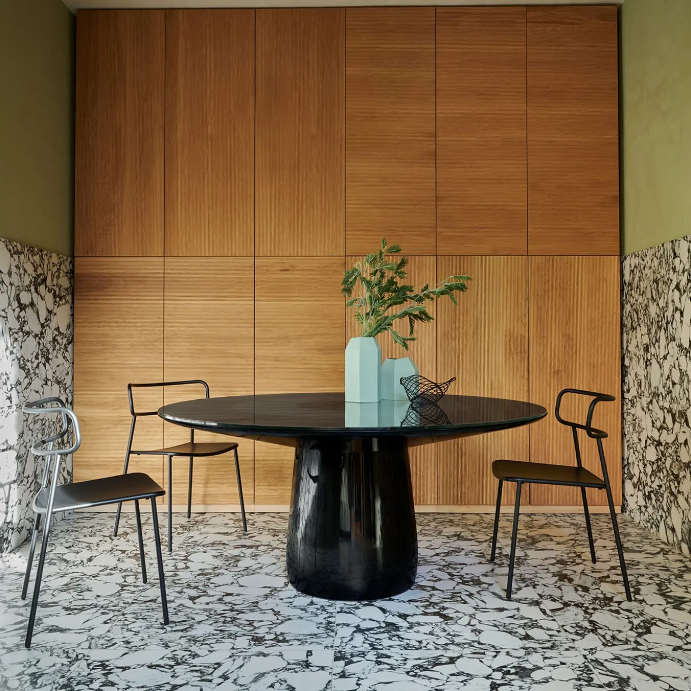 Roundel Black Crystal Dining Table by Claesson Koivisto Rune