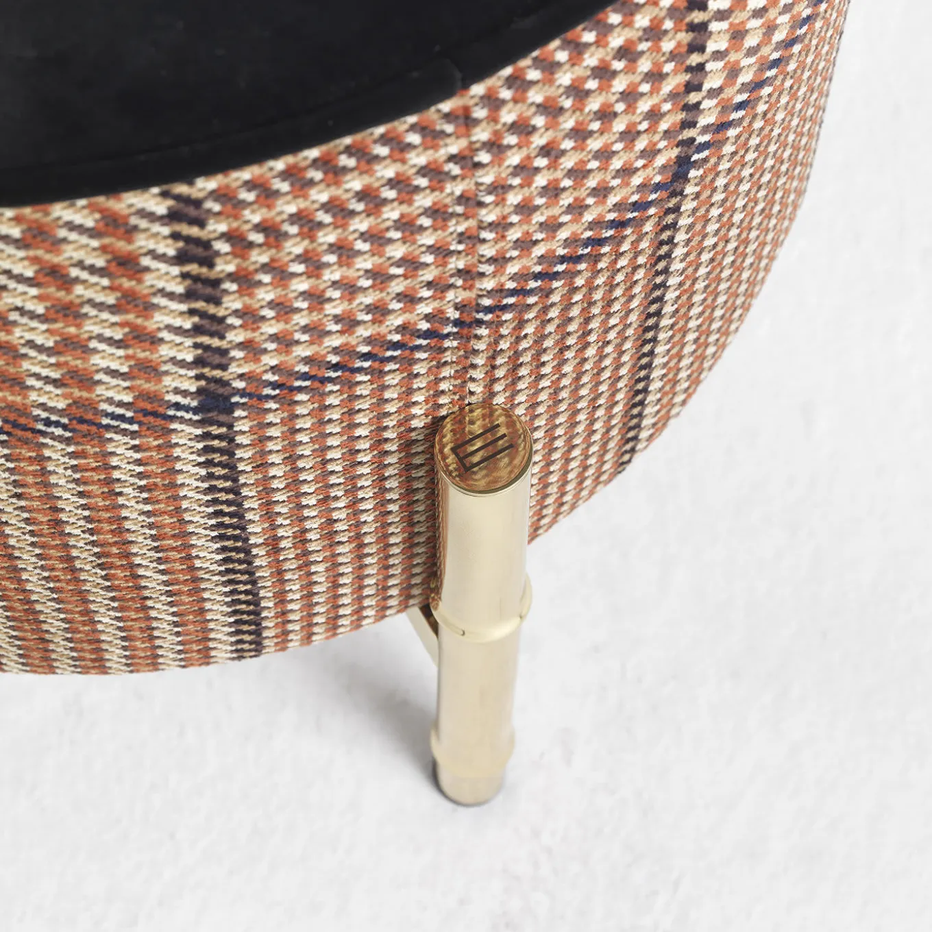 Samarcanda Small Brown Pouf