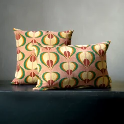 Sassifraga Rectangular Patterned Polychrome Velvet Cushion