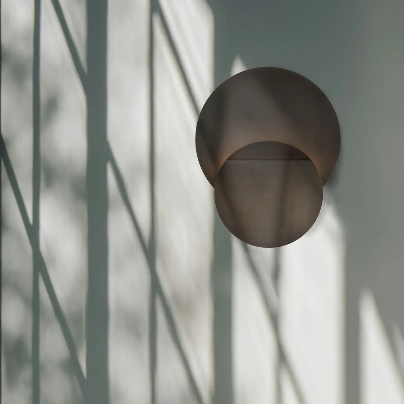 Scur&Ciar Burnished Brass Sconce