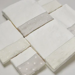 Set of 2 Api Ivory Satin Towels