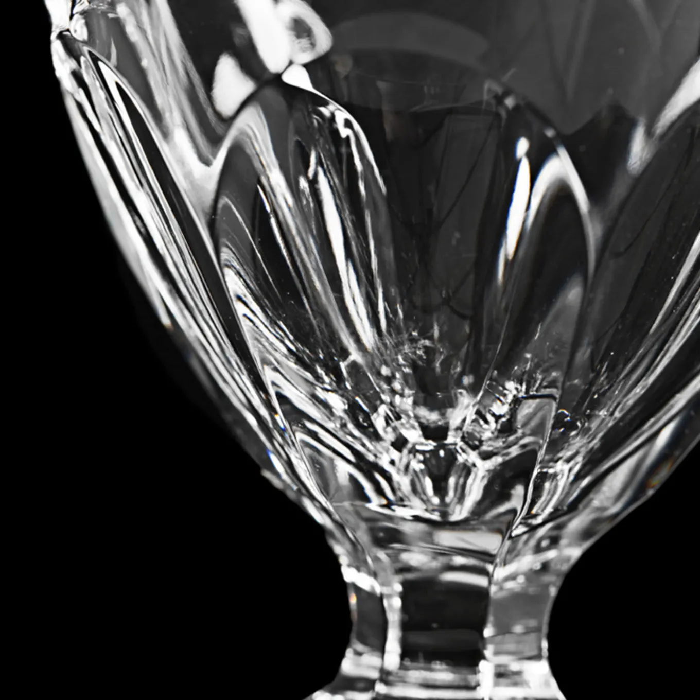 Set of 6 Berlino Crystal Wine Glasses