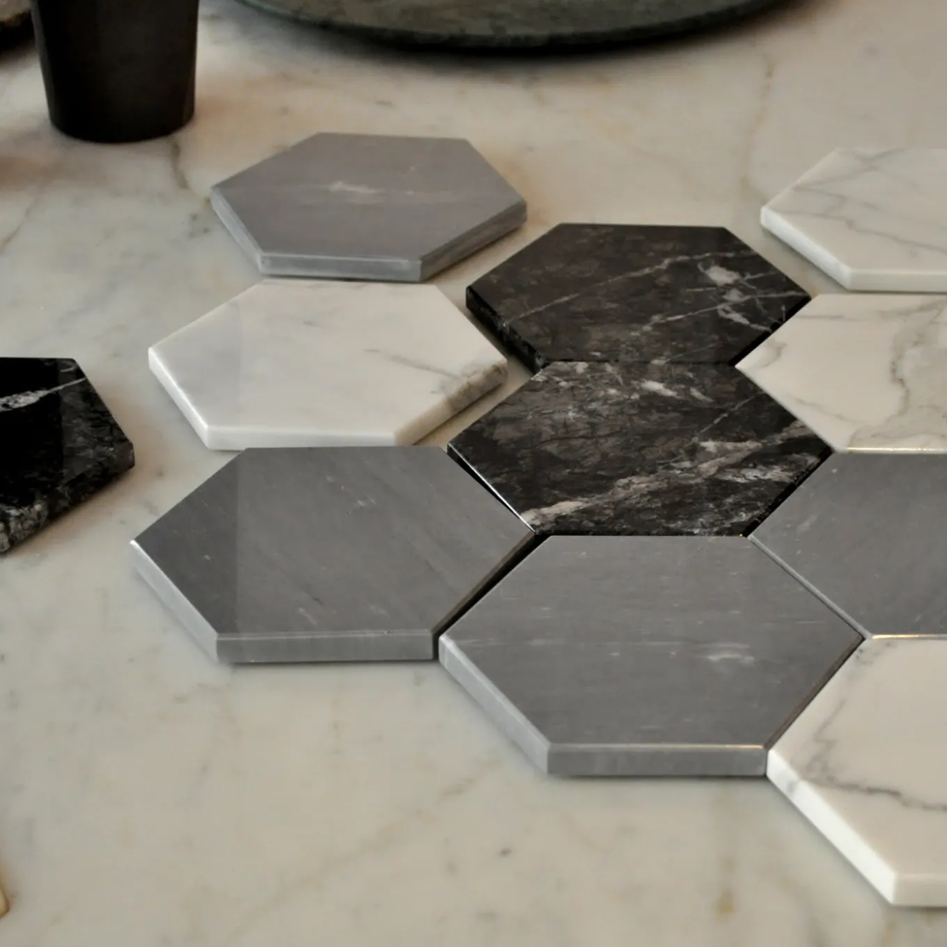 Set of 2 Convivio Coasters in Grigio Carnico Marble