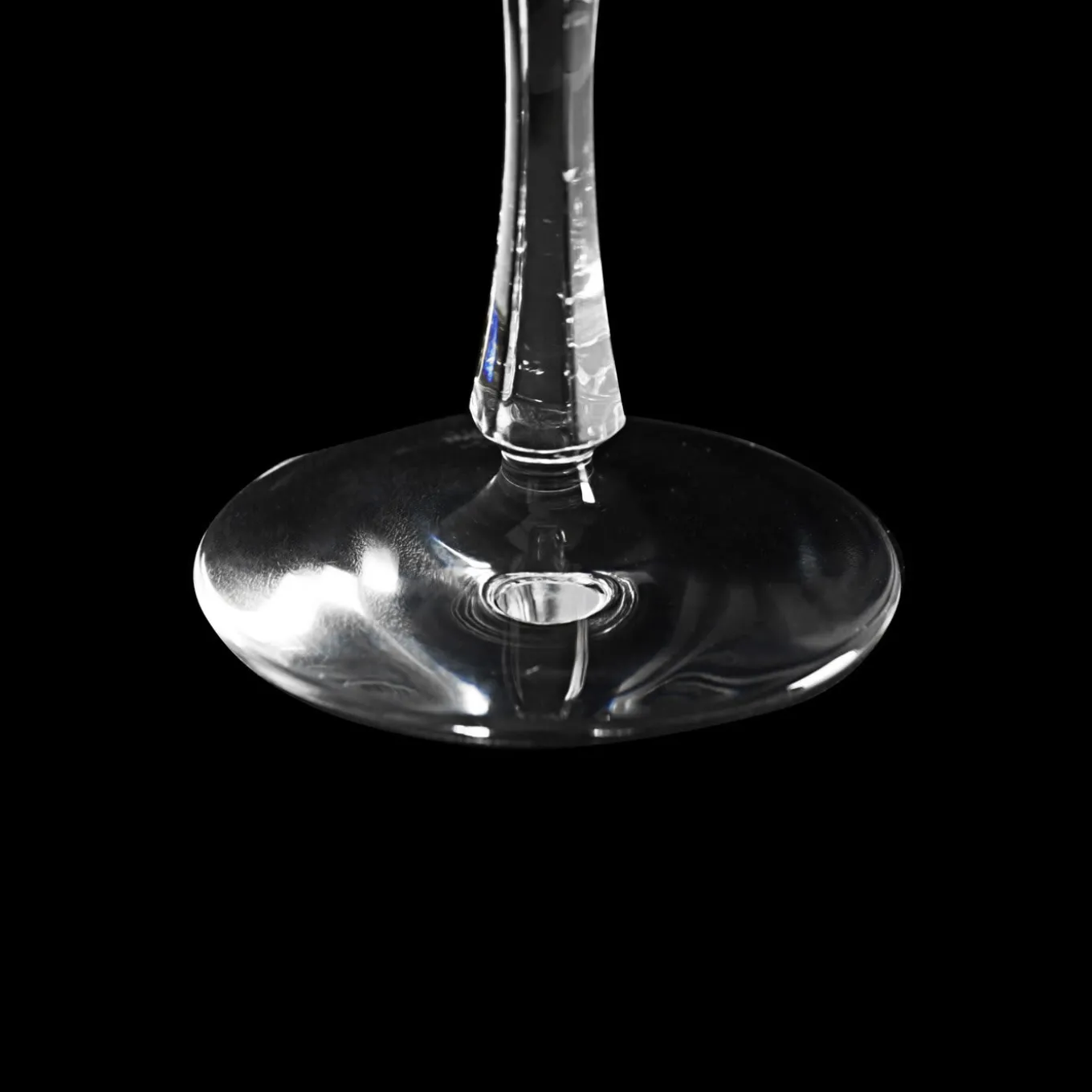 Set of 6 Narciso Crystal Wine Glasses