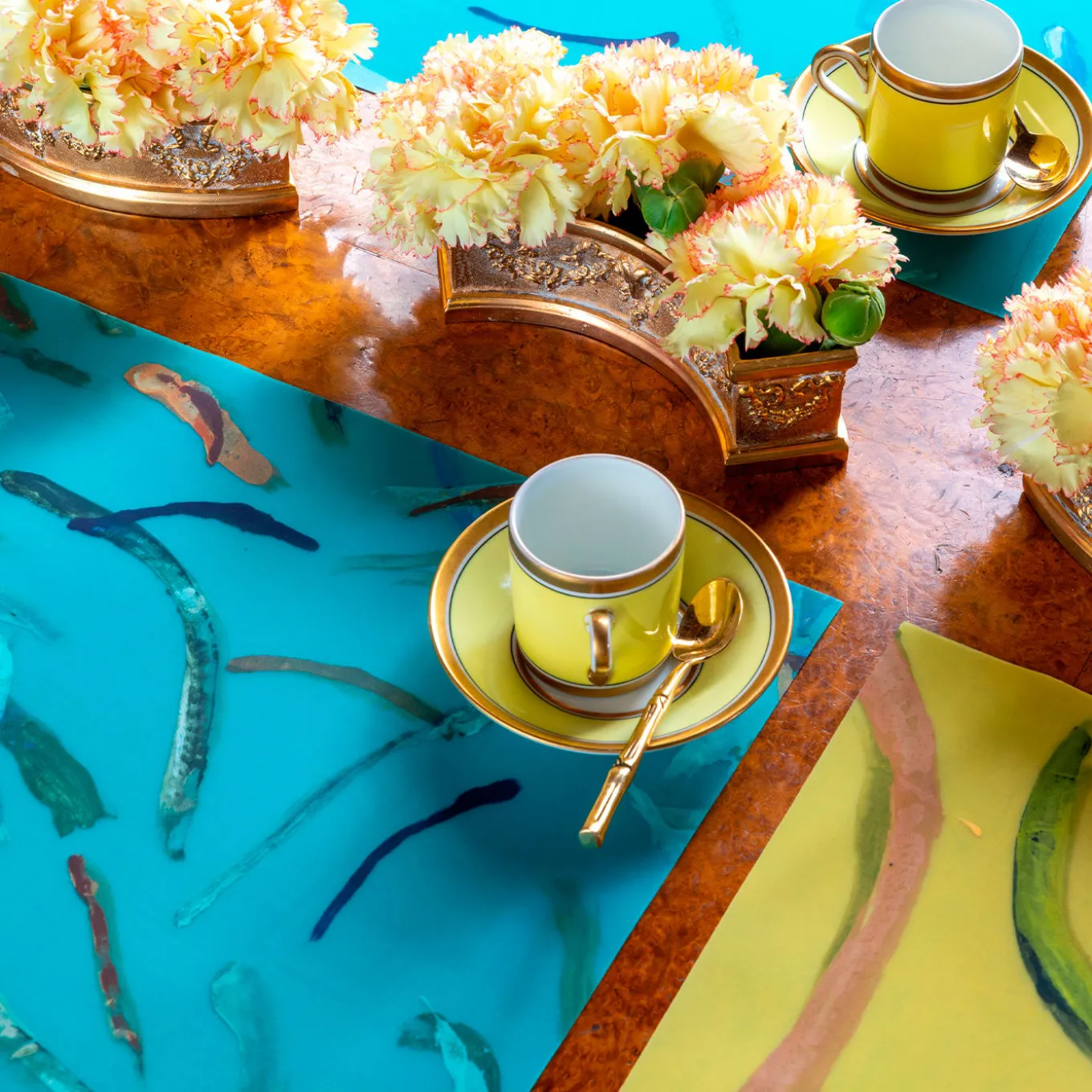 Set of 2 placemats and 2 napkins Roman Stroll in light blue