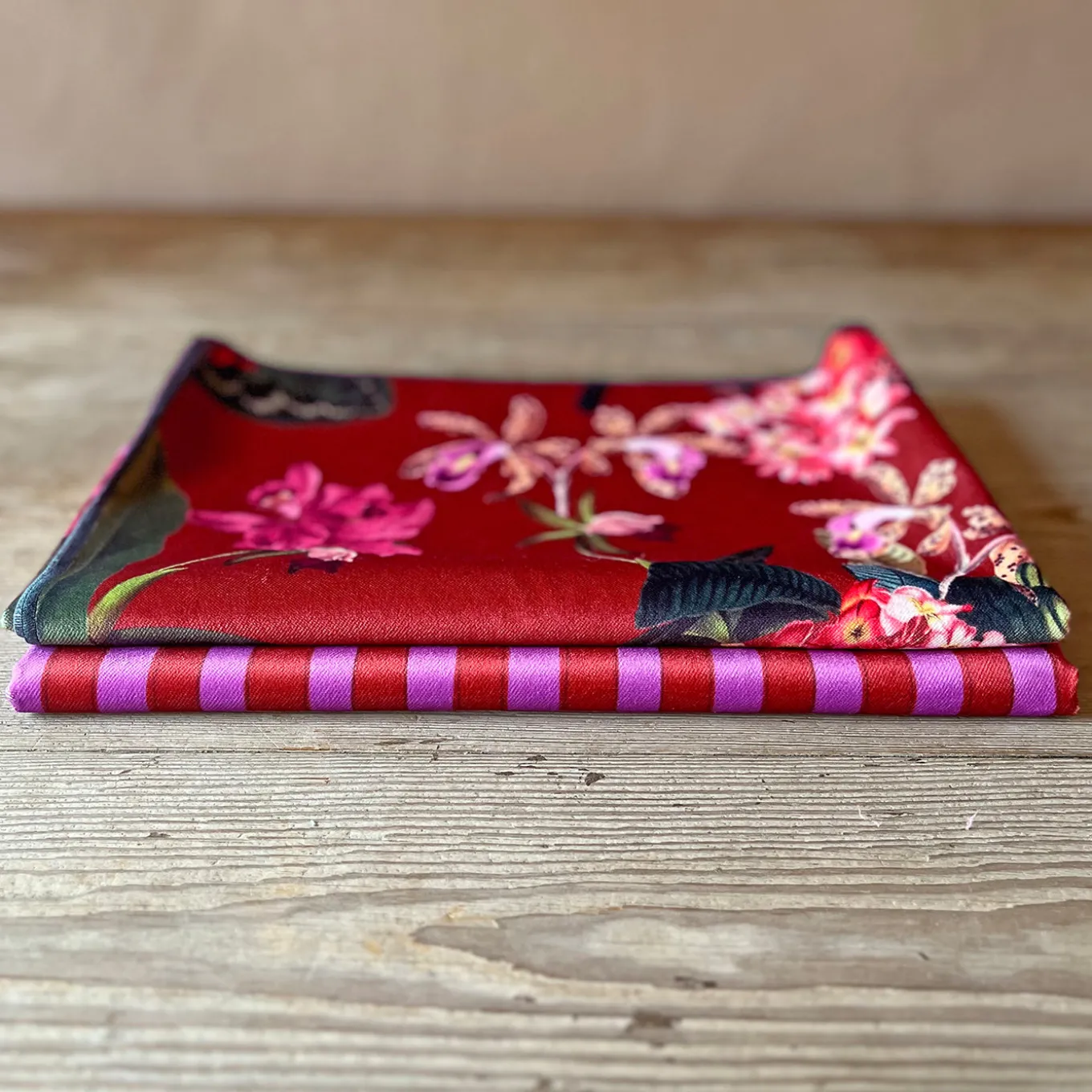 Set of 2 Tropical Red and Striped Runners