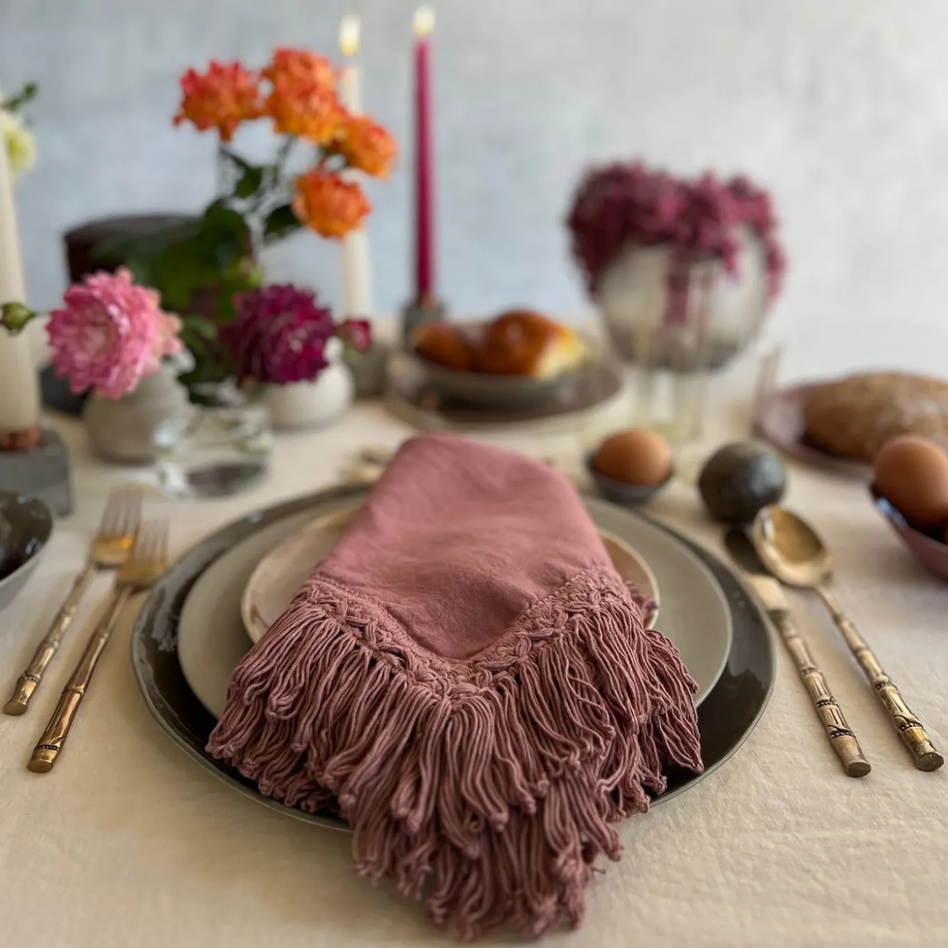 Set of 4 Vintage Pink Napkins with Long Fringe