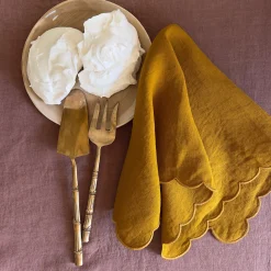 Set Of 4 Yellow Scalloped Napkins