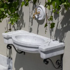Sethra white marble outdoor basin