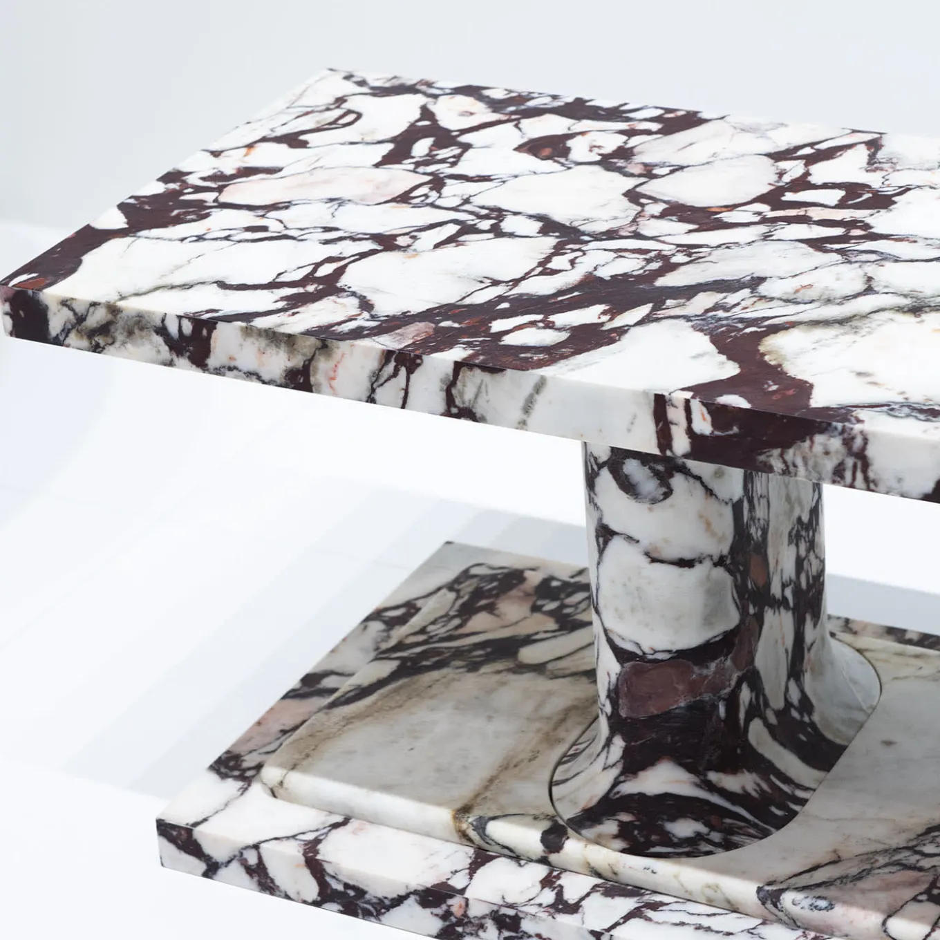 Shadow Calacatta Viola Marble Bench