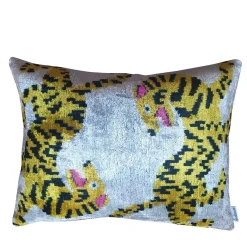 Silk Velvet Rectangular Cushion #32