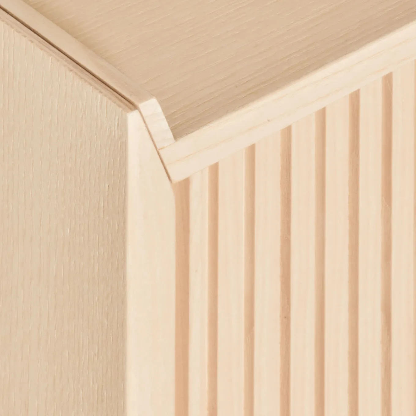 Sipario 2-Doors Low Natural Ash Sideboard