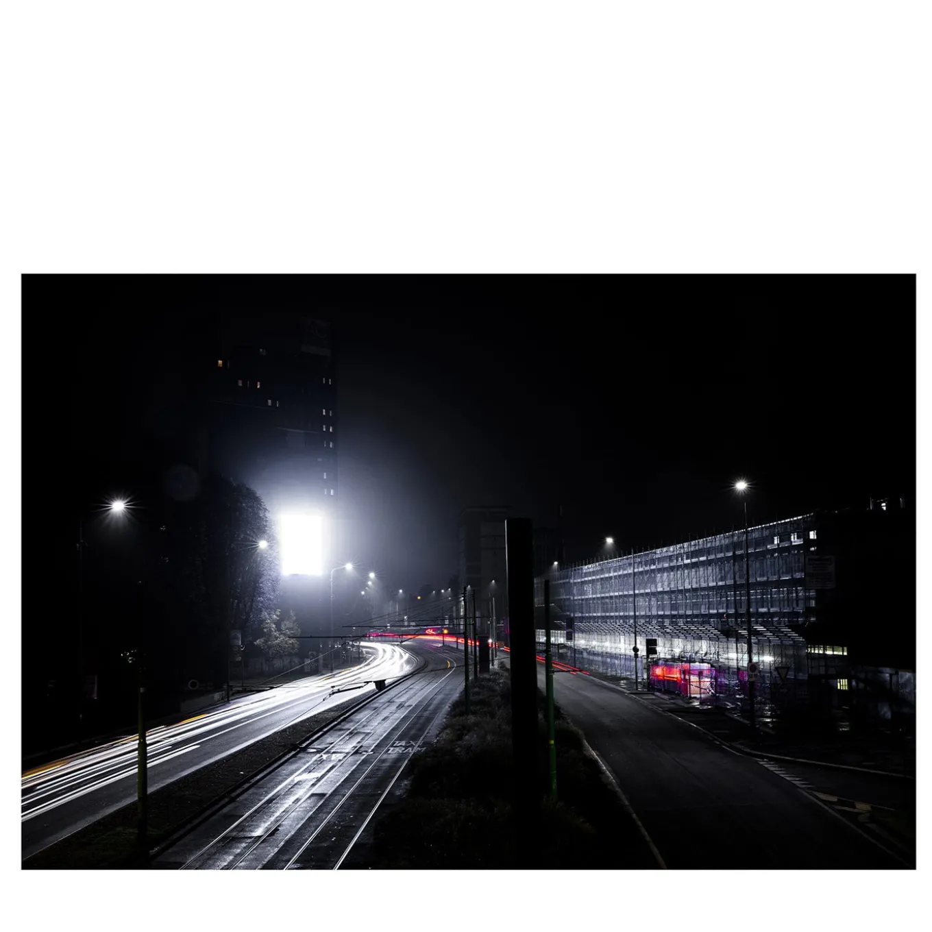 Speed Tracing Photographic Print